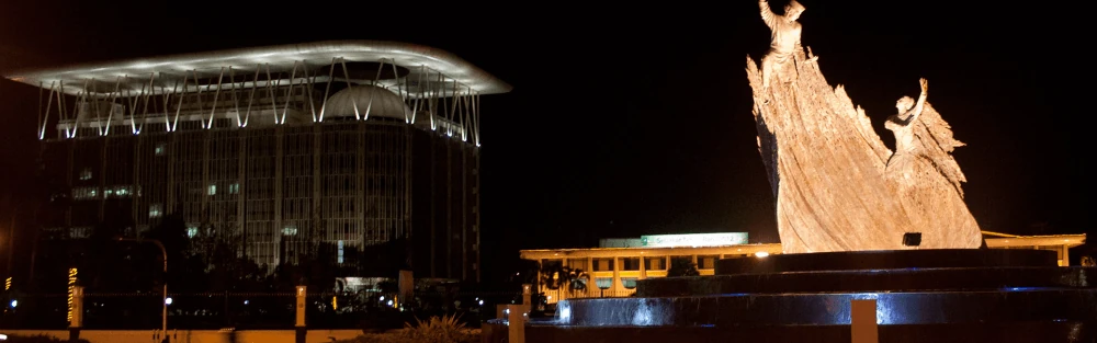 Sewa Mobil Pekanbaru Dengan Layanan Terbaik | INDORENT